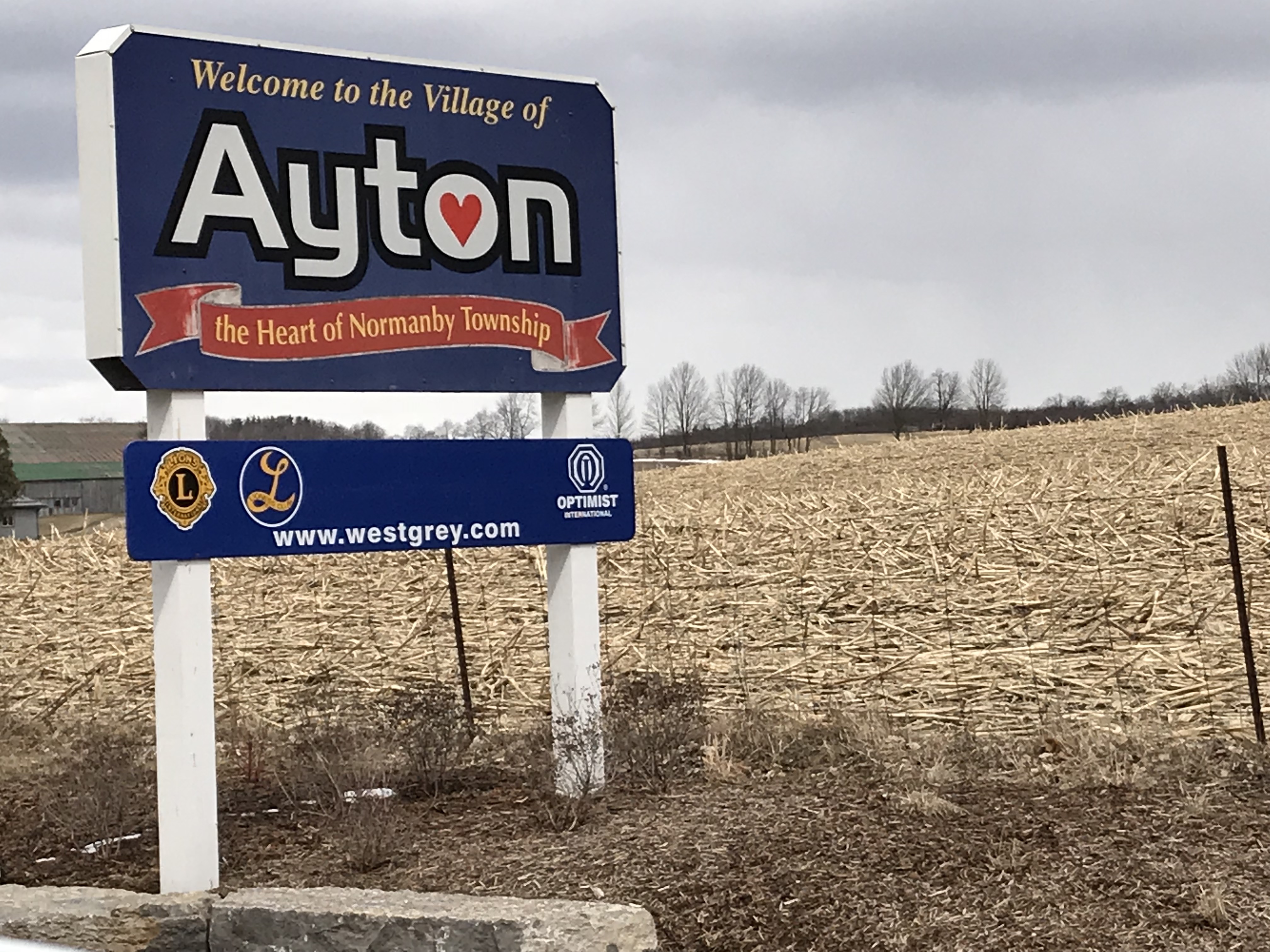 qVpvHqpsTvyMIXnHCLrE0g